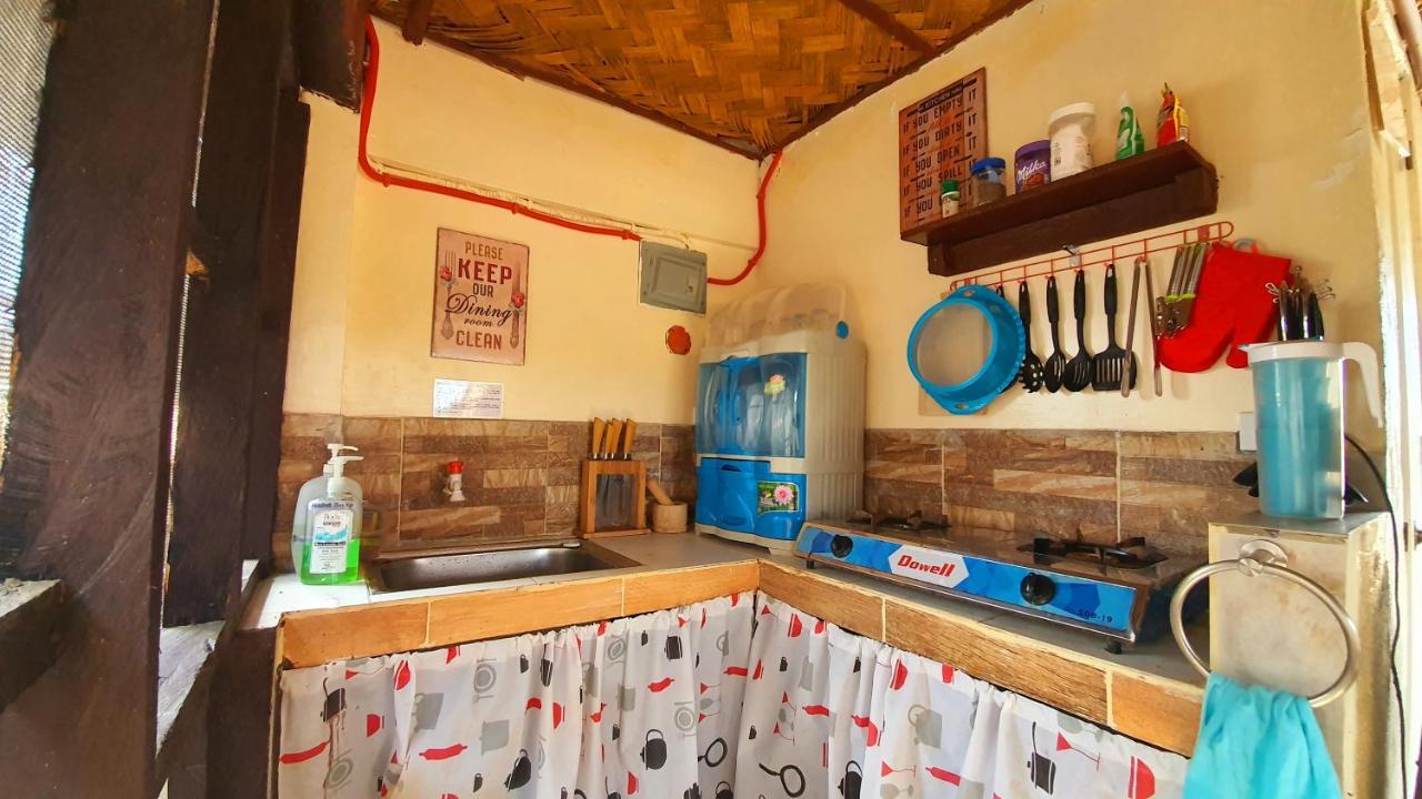 Calatagan'S Bahay Kubo - With Beach Access Exterior photo